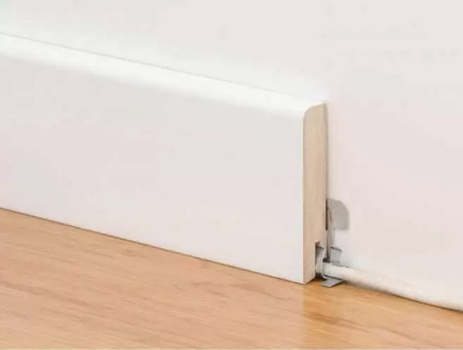 Medijapan lajsna farbana – MDF FR 80