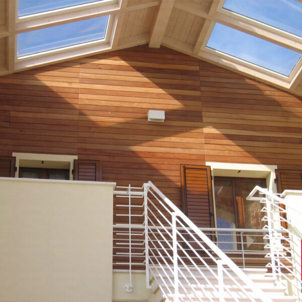 Rivestimento-in-Garapa-01-Ravaioli-Legnami-1 CLADDING