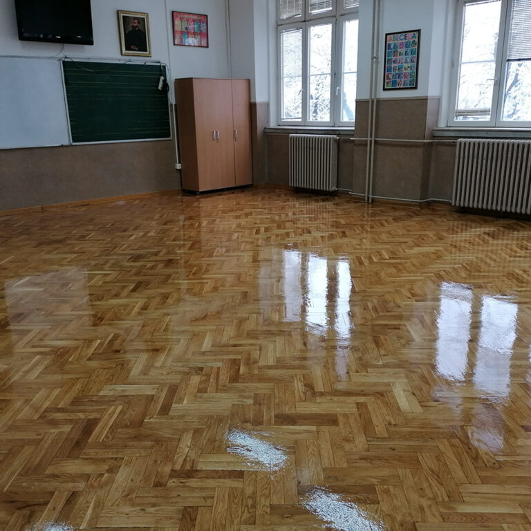 Osnovna škola ‘’Svetozar Miletić’’ 3 referenca reparacija starog klascnog parketa 5